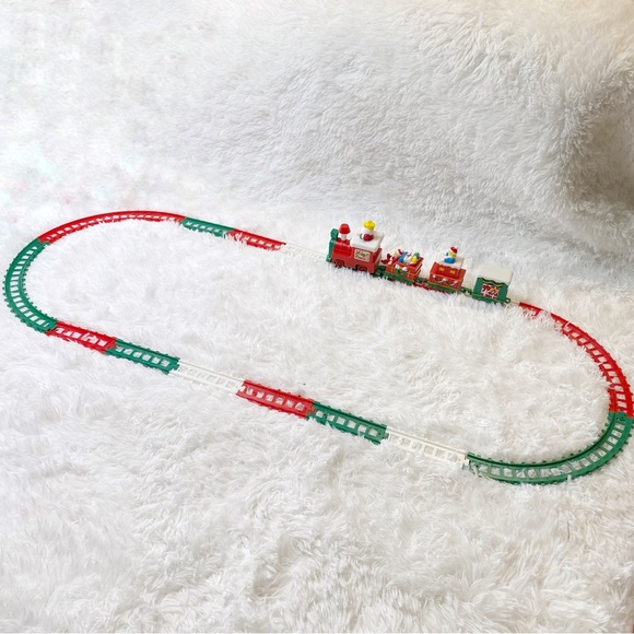 Vintage Christmas Battery Operated Electronic Musical Train Set - Picture 10 of 12